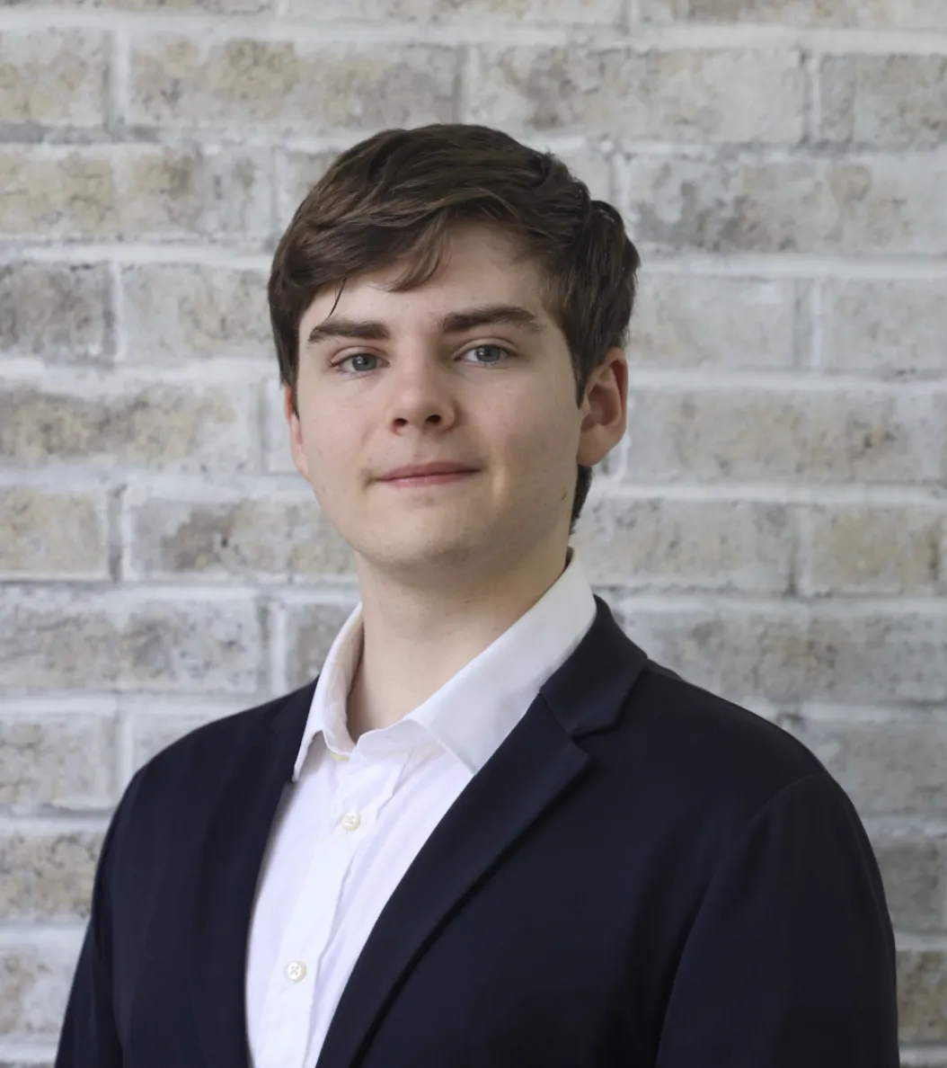 Alex Chindris - CS, Econ '29